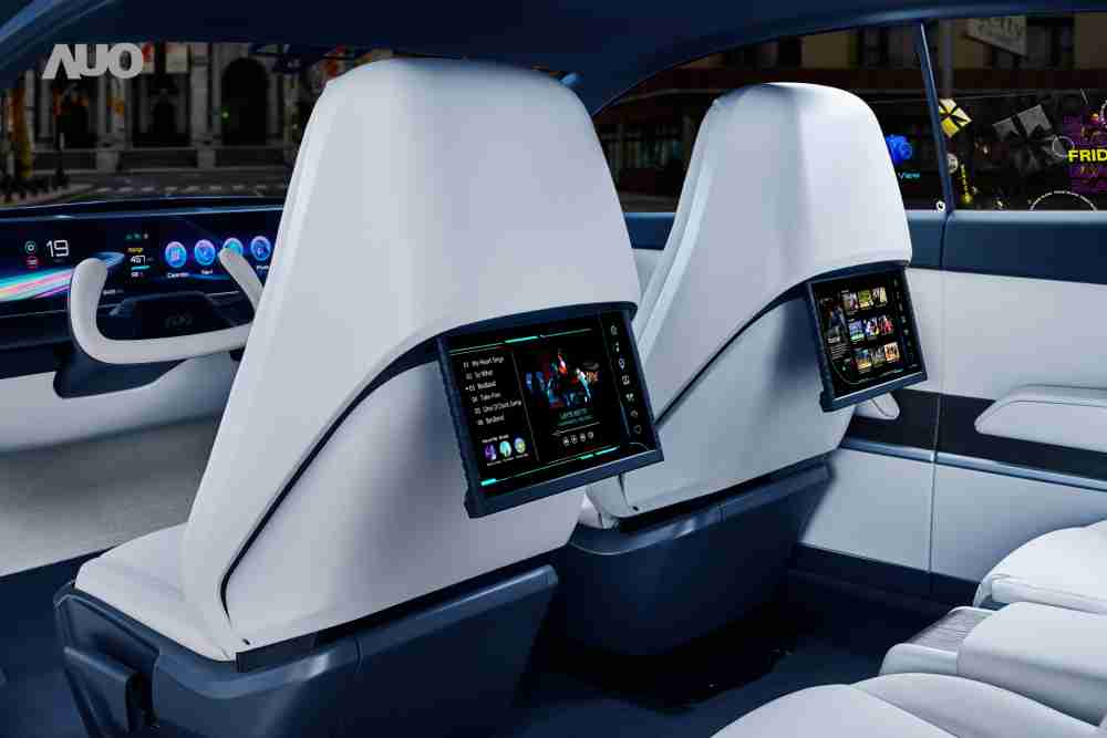 菠菜论坛将于CES 展示全新Smart Cockpit 2024，，可紧密串连使用者多元需求，，，，并革新座舱内部的应用和设计，，，带来身历其境且引人入胜的视觉飨宴，，，满足驾乘人员的全方位体验